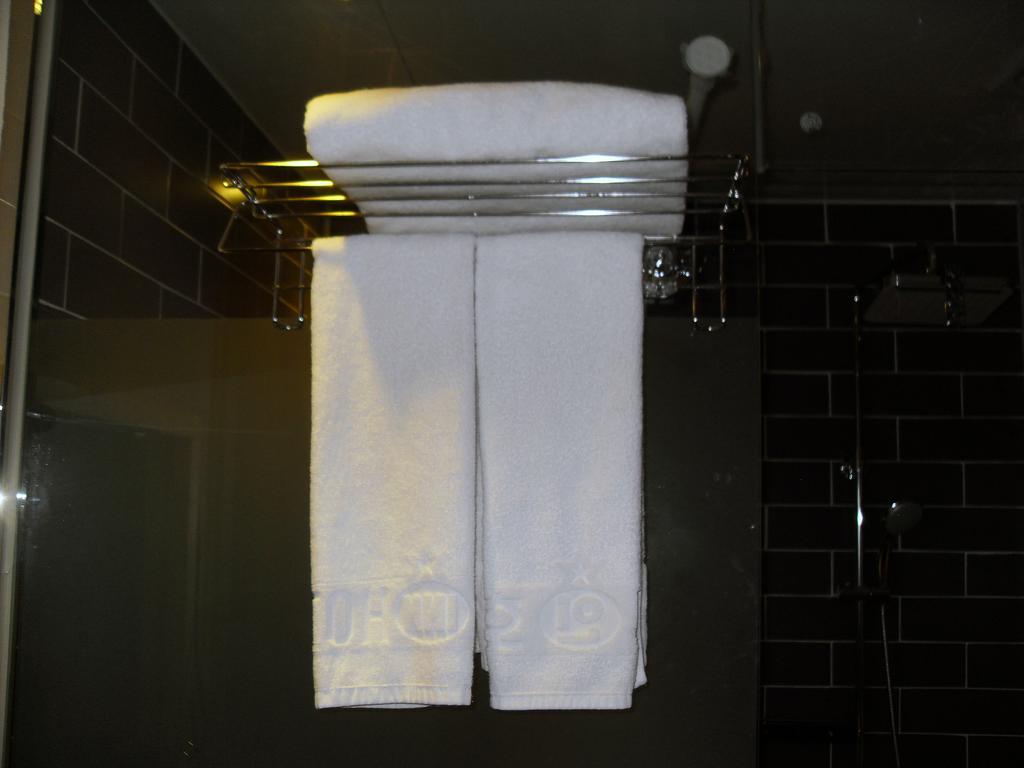 64 Inn Hotel Ulszan Kültér fotó